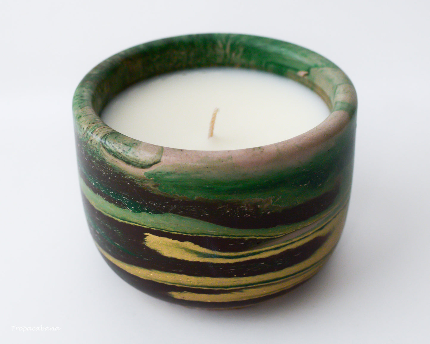 8 oz Concrete Amazonian Enigma Candle