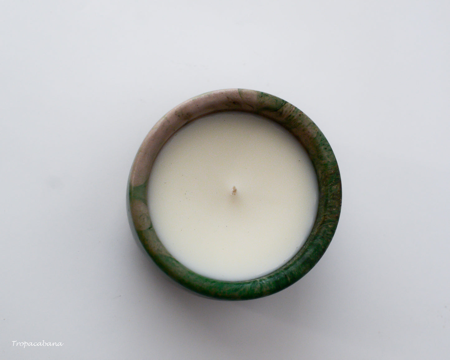 8 oz Concrete Amazonian Enigma Candle